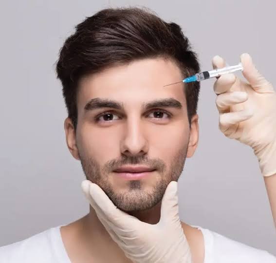 Anti-aging injectable treatment consultation at Cosme Wellness