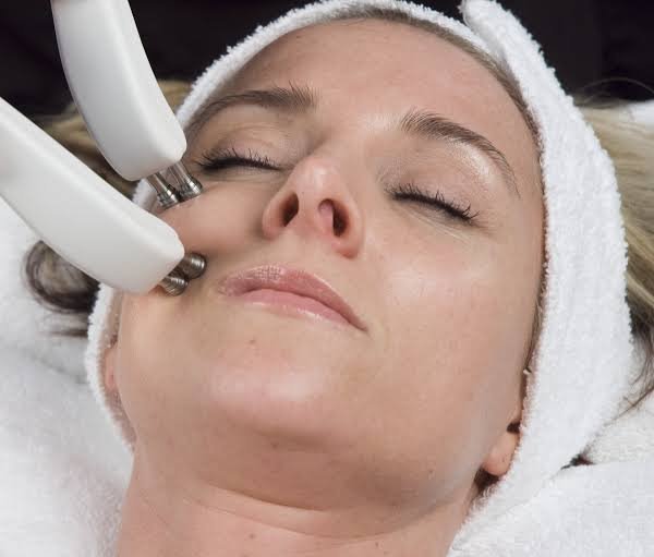 Non-Surgical Facelift Process